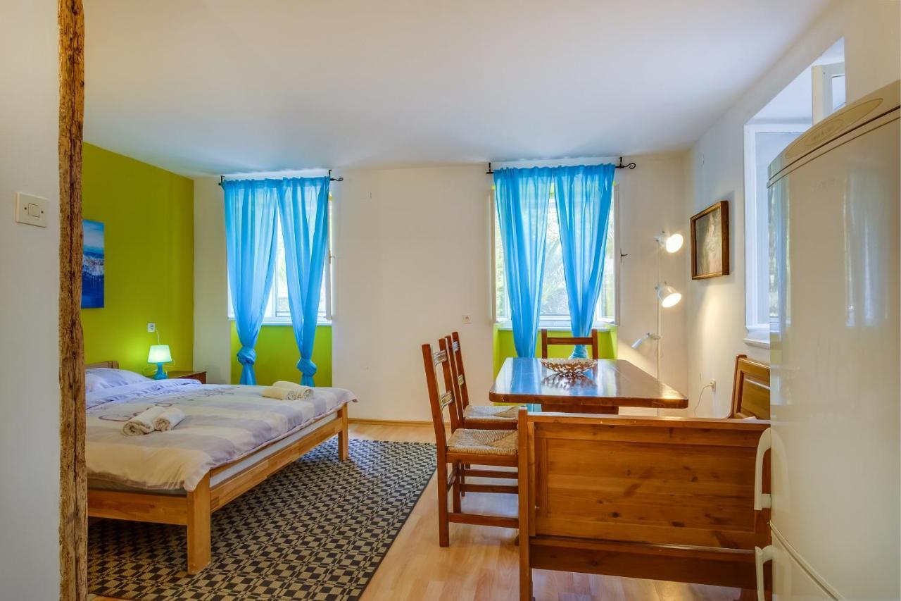 וולי לוסיניי Bigblue House Apartman Amelie מראה חיצוני תמונה